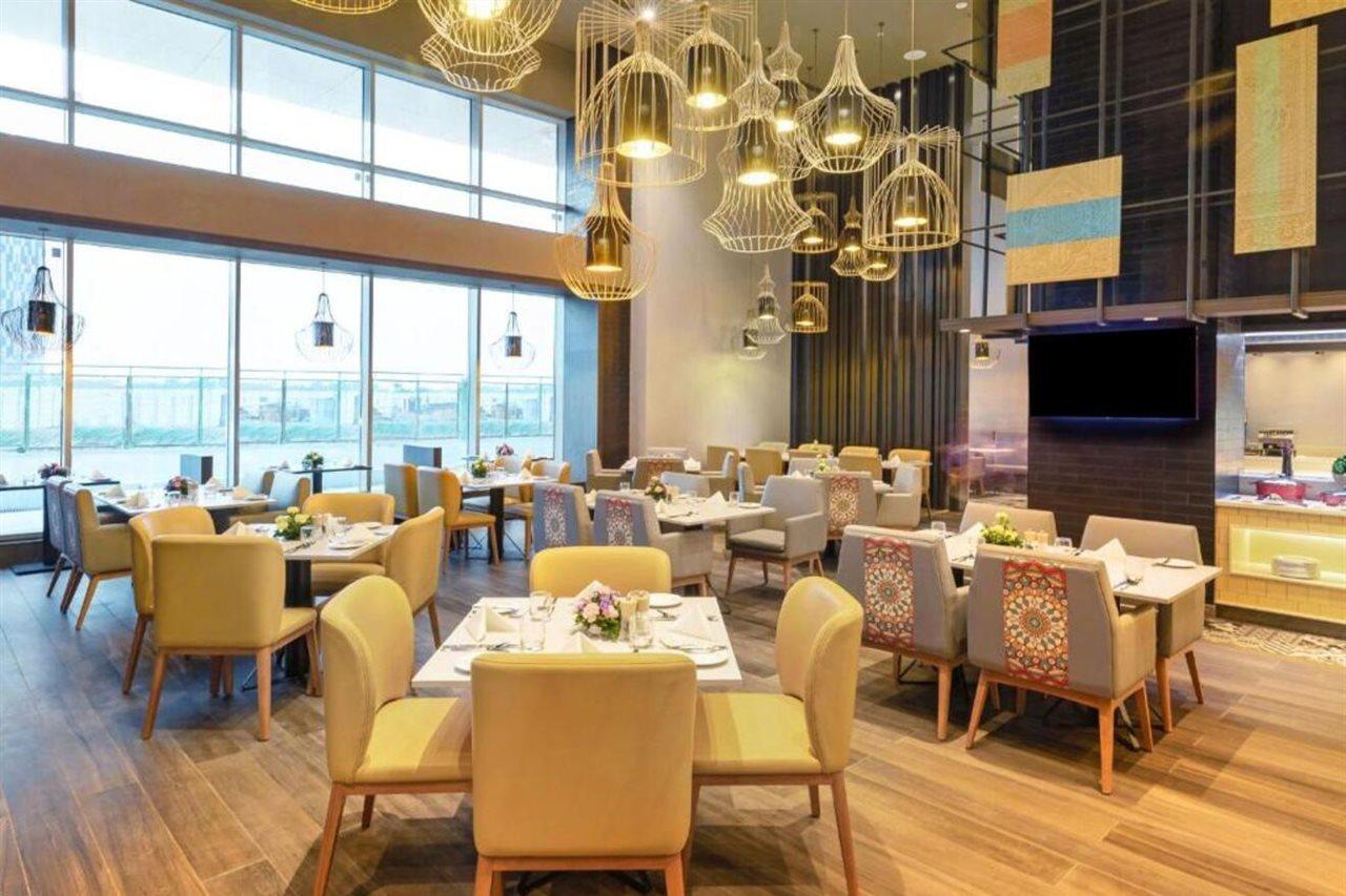 Grand Mercure Ahmedabad Gift City - An Accor Hotels Brand Gandhinagar Buitenkant foto