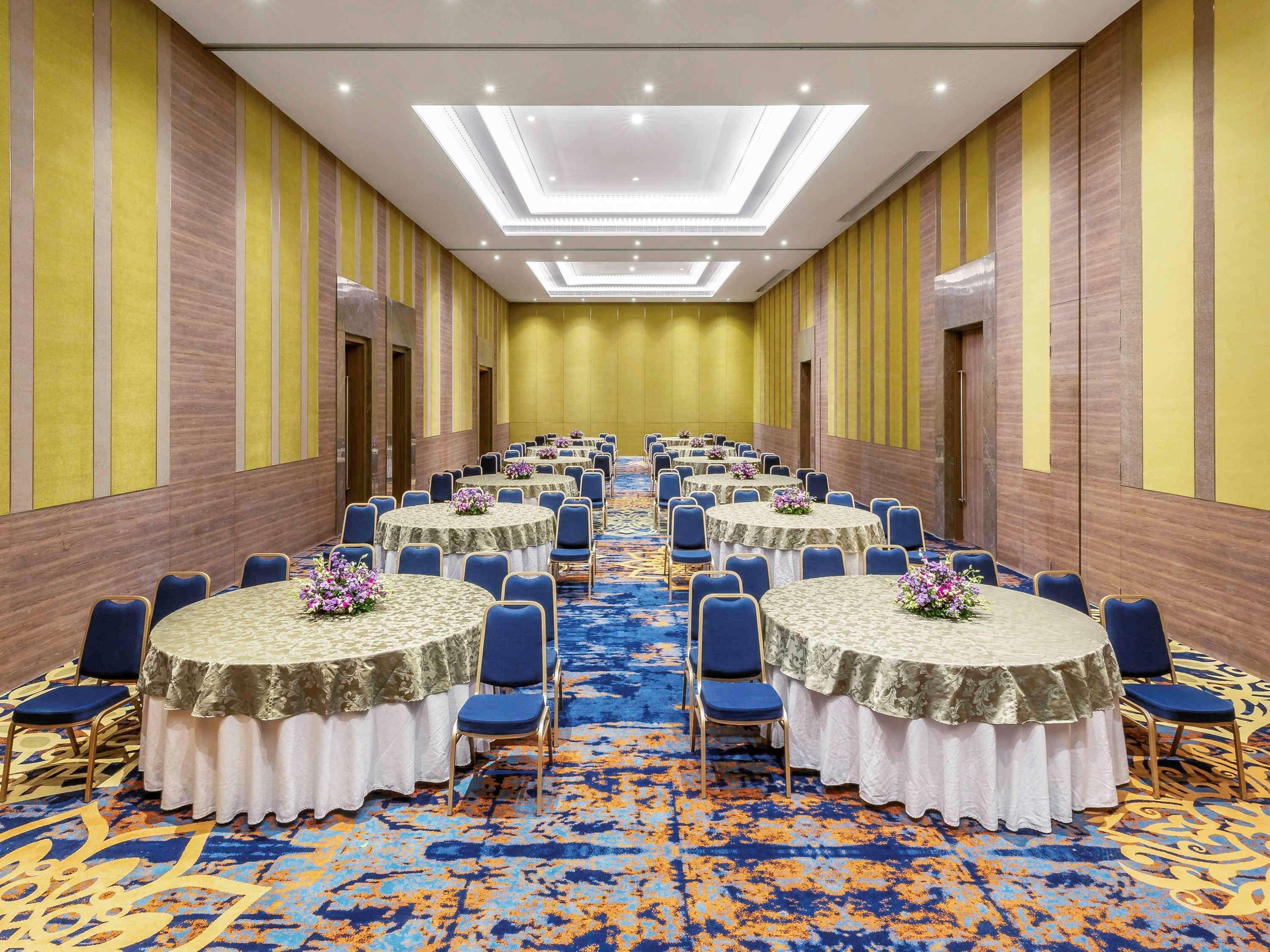 Grand Mercure Ahmedabad Gift City - An Accor Hotels Brand Gandhinagar Buitenkant foto