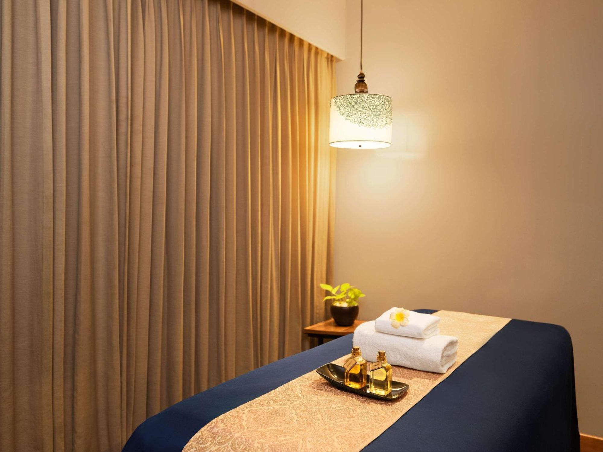 Grand Mercure Ahmedabad Gift City - An Accor Hotels Brand Gandhinagar Buitenkant foto