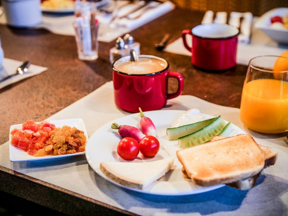 Grand Mercure Ahmedabad Gift City - An Accor Hotels Brand Gandhinagar Buitenkant foto